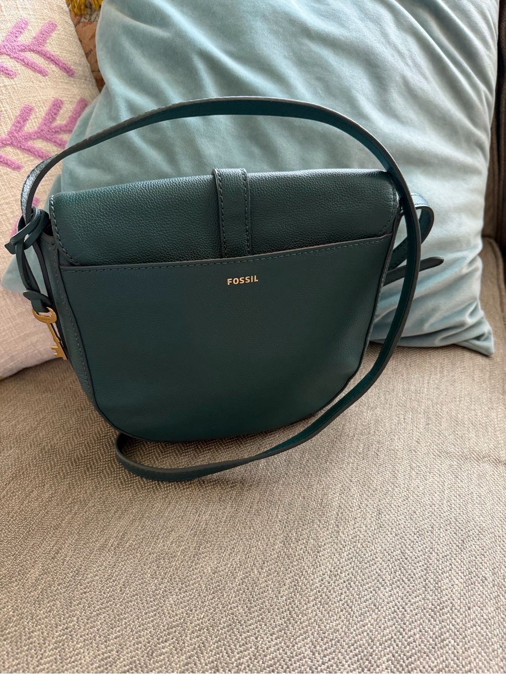 Fossil Dark Green Saddle Crossbody Bag with Gold Hardware - Picture 2 of 5